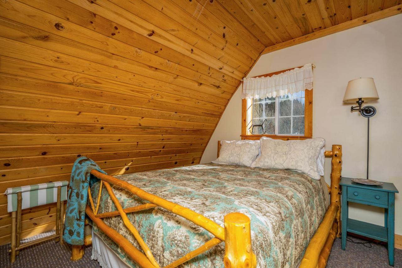 Forest Edge Home Уест Йелоустоун Екстериор снимка