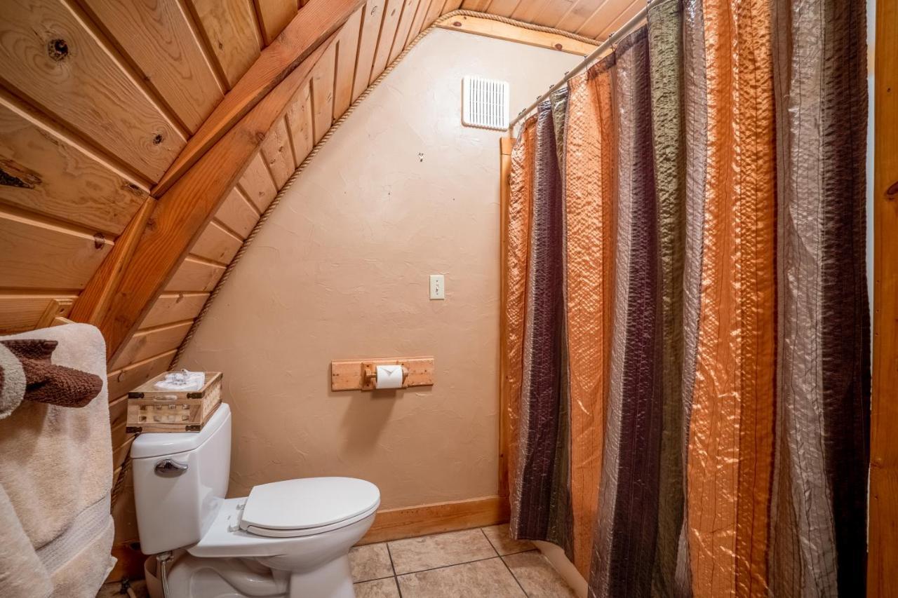 Forest Edge Home Уест Йелоустоун Екстериор снимка