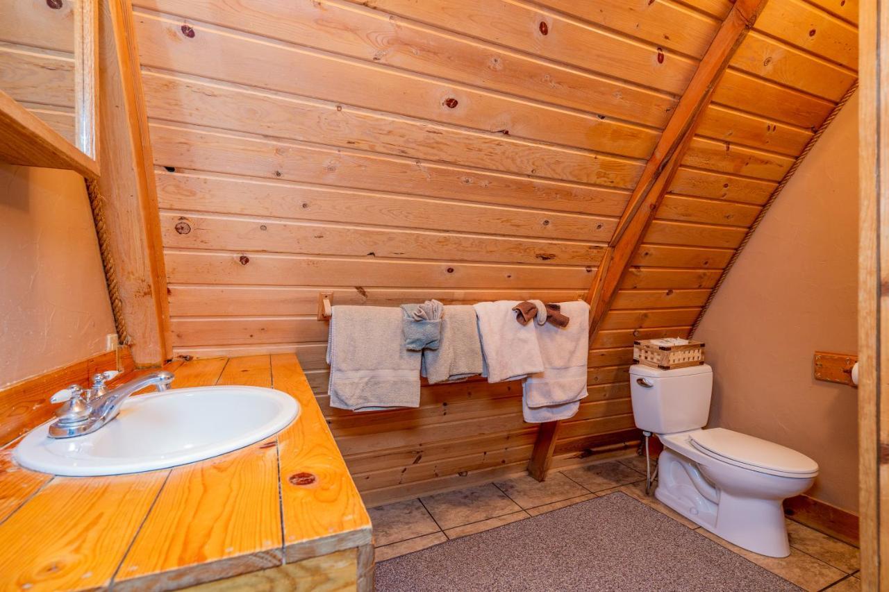 Forest Edge Home Уест Йелоустоун Екстериор снимка